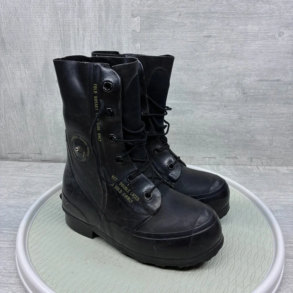 Vintage 70s Bata US Military Extreme Cold Weather Mickey Boots 5W Bunny Boots